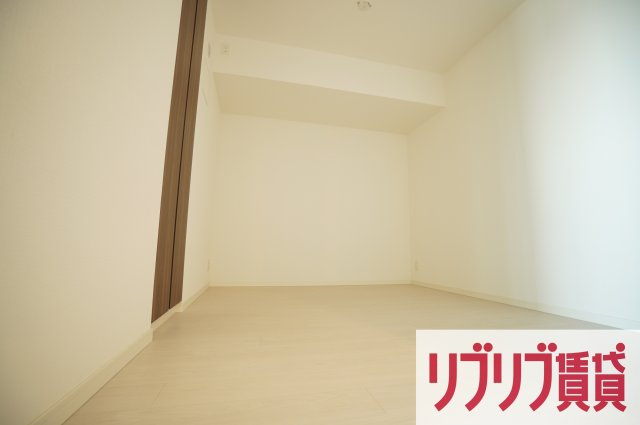 新日本EXビルの洋室