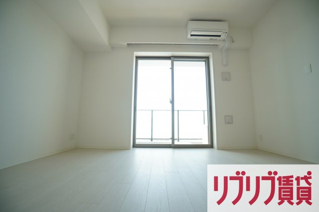 新日本EXビルの居間・リビング