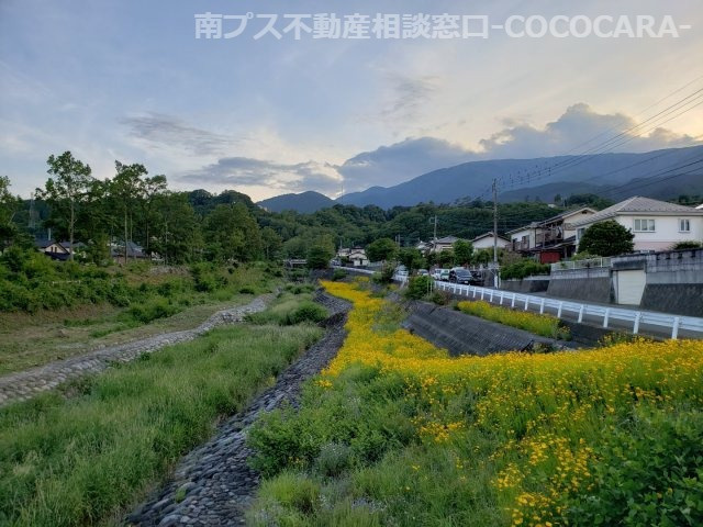 上宮地オリンピアⅠ期10区画分譲地　区画②の外観|北側道路ですが、南側は滝沢、陽当り景観良好です＾＾プライベートも確保され庭でキャンプ、BBQも人目気にすることなく楽しめます！