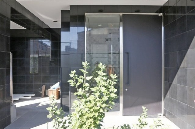 メゾンドナリタのエントランス|メゾンドナリタ