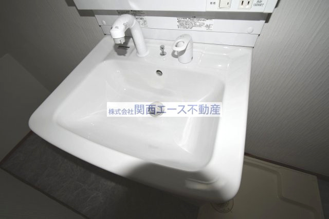 【洗面所】 | 善根寺町１丁目貸家