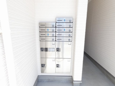 【エントランス】 | レガート野並