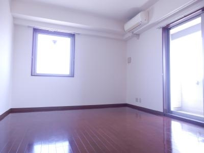 オルテンシアの居間・リビング|洋室