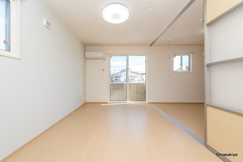 セジュール中越の居間・リビング