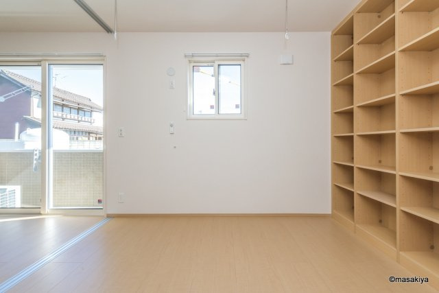 セジュール中越の居間・リビング