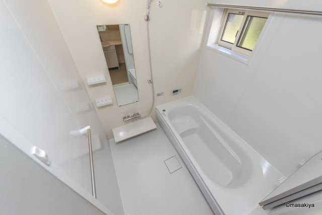 セジュール中越の浴室