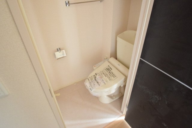 Pleione(プレオネ）のトイレ|きれいなシャワートイレです。