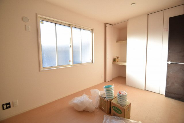 Pleione(プレオネ）|角部屋で窓が多く明るいです。