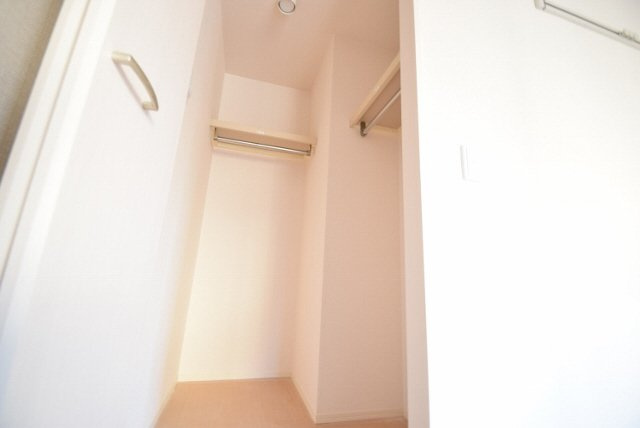 Pleione(プレオネ）の収納|大容量のウォークインクローゼットです。