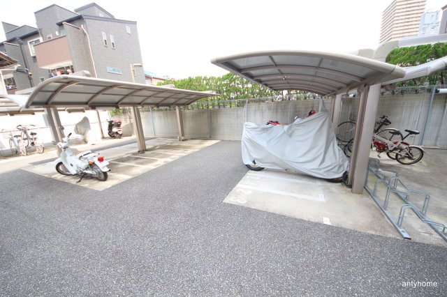 ノルデンタワー天神橋　仲介手数料無料の駐車場