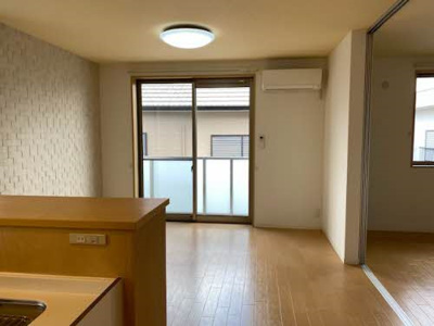 【居間・リビング】 | ＳｈａＭａｉｓｏｎ屋敷山 | おしゃれな居間です