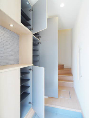 【玄関】 | ＳｈａＭａｉｓｏｎ屋敷山 | 毎日通る玄関はこちらです