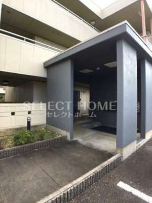 【エントランス】 | アビテナポール | 建物の内部です
