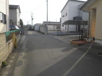 【前面道路含む現地写真】 | 前面道路含む現地写真です