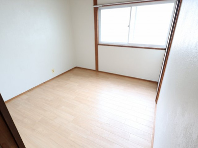 【洋室】 | 鷹子渡部住宅