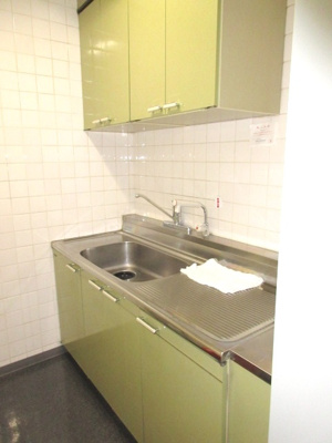 【その他共用部分】 | 旧居留地東の入口に面するビル | 給湯室