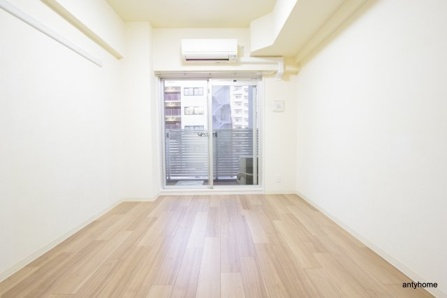 プレサンス天神橋スカイル　仲介手数料無料の居間・リビング