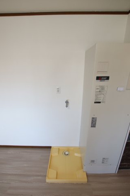 【設備】 | ヒルズ白鷺 | 室内洗濯機置場