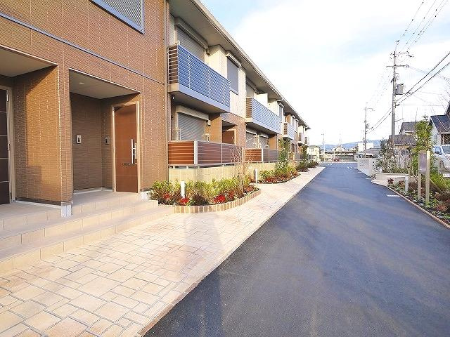 シャーメゾン石見のその他共用部分|玄関回り