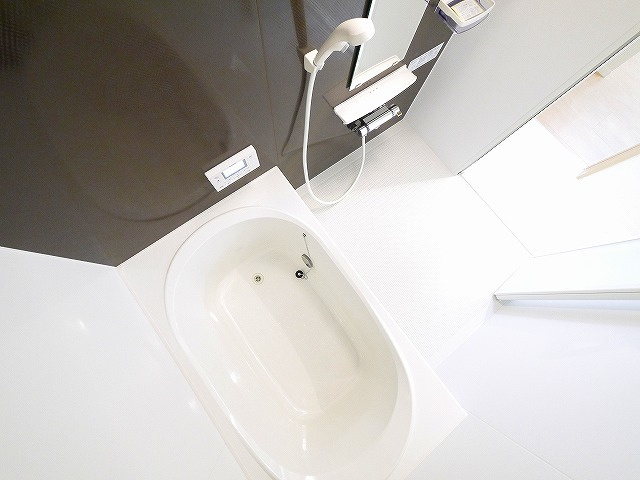 シャーメゾン石見の浴室|日々の疲れを癒すお風呂付です