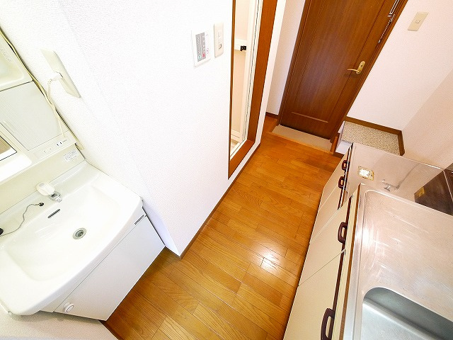 メゾンレイ天理のキッチン|キッチンです