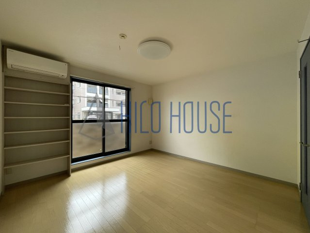 パールムーンの居間・リビング