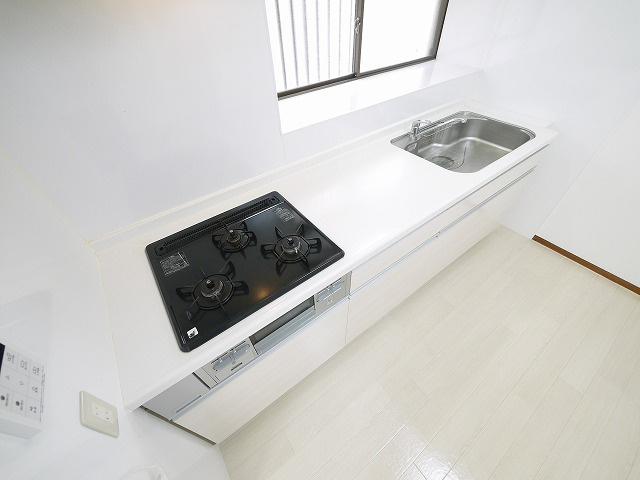 大和郡山市九条町877‐13貸家のキッチン|使いやすいキッチンです