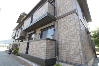 【外観】 | ロジュマン葛城Ａ棟 | 外観は落ち着いています