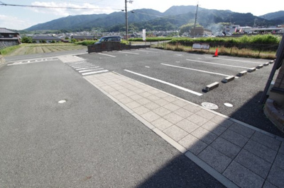 【駐車場】 | ロジュマン葛城Ａ棟