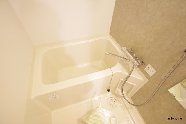 スプランディッド新大阪3　仲介手数料無料の浴室