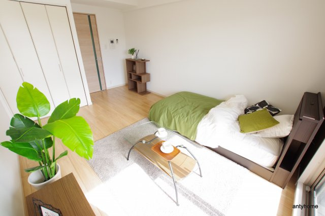 スプランディッド新大阪3　仲介手数料無料の寝室