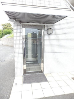 【エントランス】 | アーバン小串