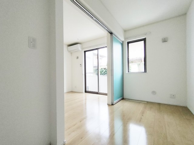 コスモスの寝室