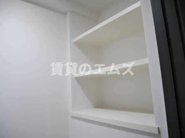 【トイレ】 | マ　クレール | マ　クレールの棚