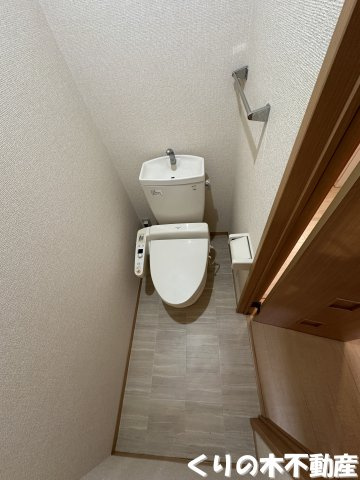 【トイレ】 | ＢＡＩＥＮ　B棟 | 落ち着いた色調のトイレです
