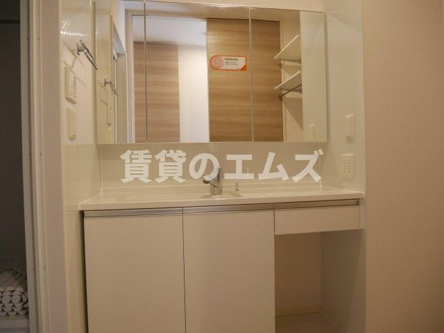 【独立洗面台】 | Ｄ－ｒｏｏｍ博多駅南　弐番館 | Ｄ－ｒｏｏｍ博多駅南　弐番館のシャンプードレッサー