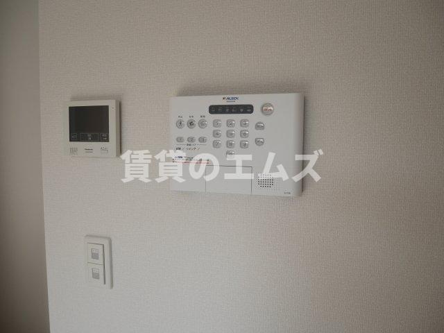 【セキュリティ】 | Ｄ－ｒｏｏｍ博多駅南　弐番館 | Ｄ－ｒｏｏｍ博多駅南　弐番館のリビングセキュリティ