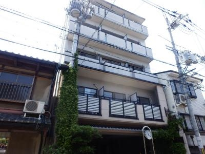 アンシャンテ滝村