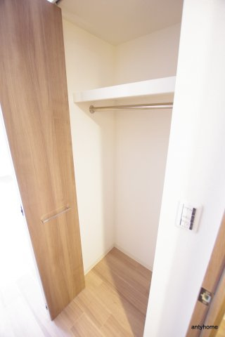PHOENIX新大阪　仲介手数料無料の収納