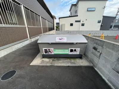 【駐車場】 | ベルレージュ