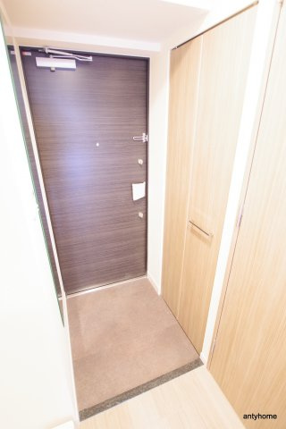 PHOENIX新大阪　仲介手数料無料の玄関