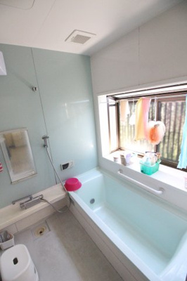 【浴室】 | シェアハウス・ブルーメン | 2階浴室です☆