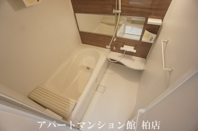 【浴室】 | マノア・ロア