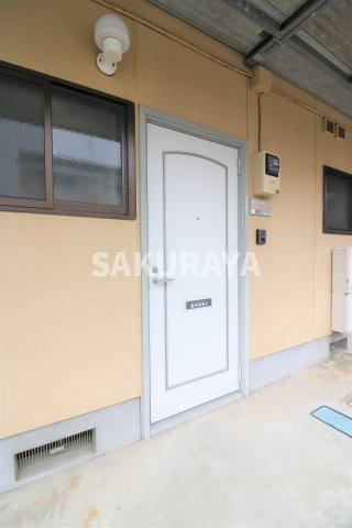 パールハイツ　A棟の玄関|2026年4月撮影