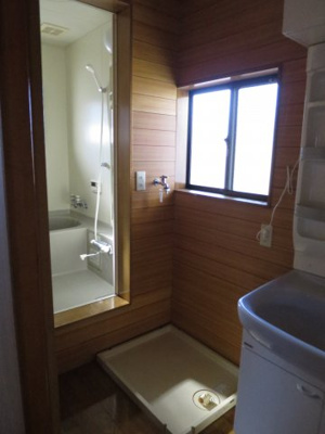 【設備】 | 祖師谷テラスハウス | コンパクトで使いやすい洗面所