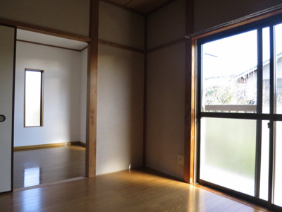 【洋室】 | 祖師谷テラスハウス | コンパクトで使いやすい洋室です