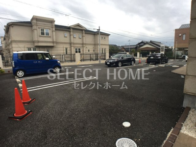 【駐車場】 | リーブルスティルＡ | 駐車場があります