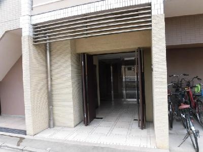 KDXレジデンス西大路の外観