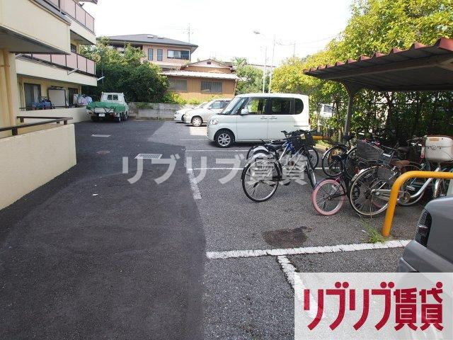 グリーンビラの駐車場