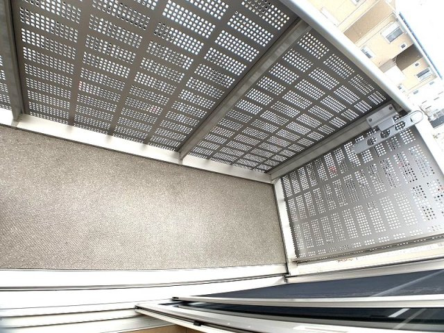 グリッターヴィヴィBのバルコニー